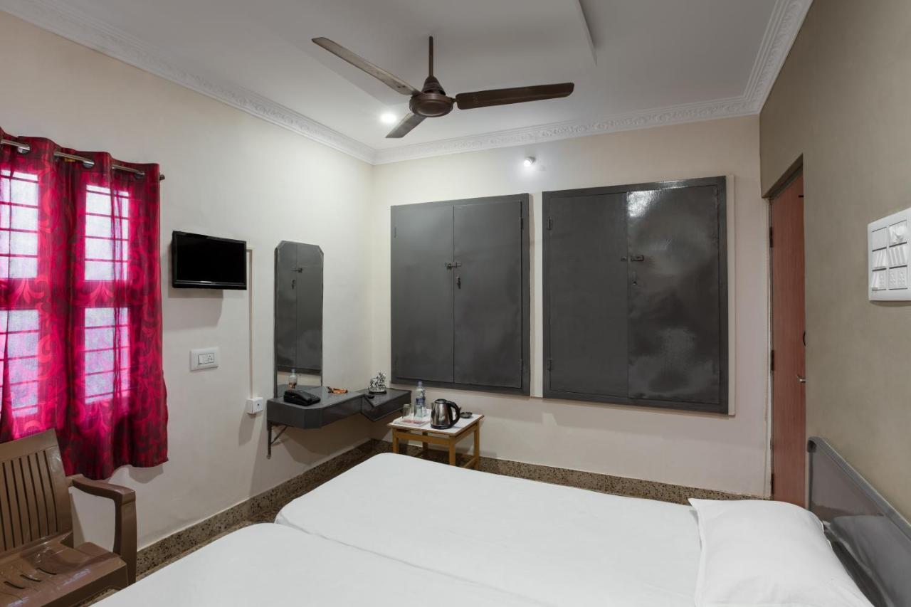 Hotel Akmg Dindigul Exteriér fotografie